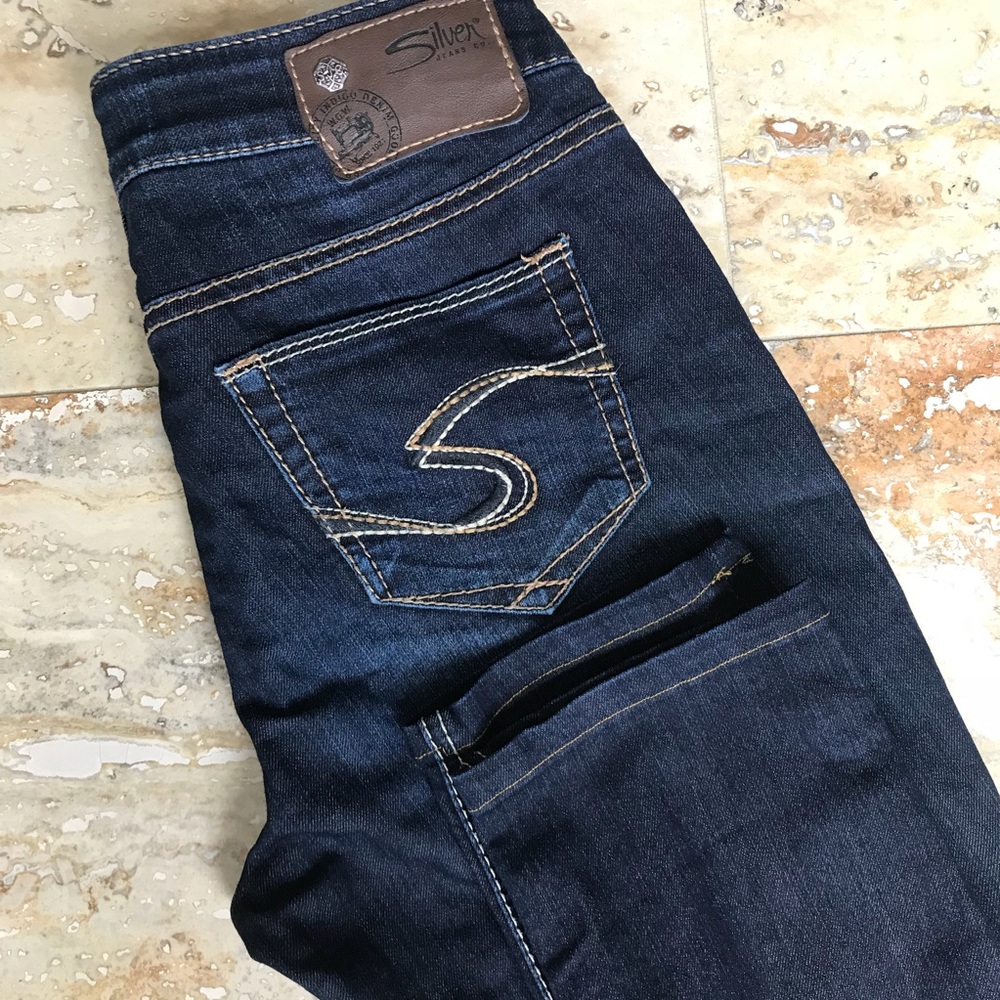 Silver Jeans Suki Jegging size 26.            |G|